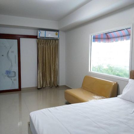 Roseate Bangkok Hotel Kültér fotó